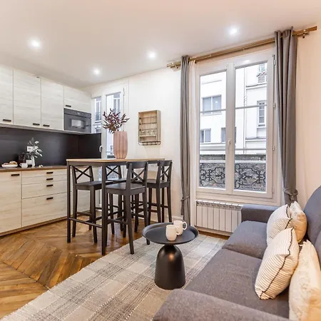 Sweett - Troyon Apartment